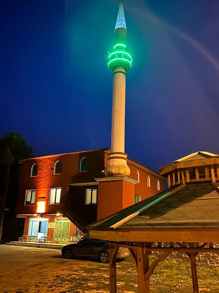 Sakarya Günegül Taşbaşı Camii